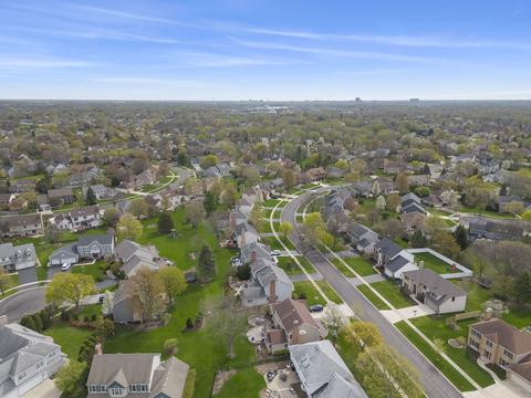 405 Bluegrass Dr, Wheaton, IL 60189 photo 41