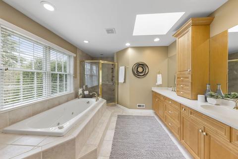 405 Bluegrass Dr, Wheaton, IL 60189 photo 22