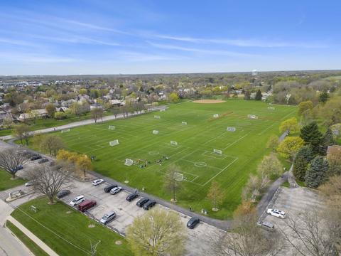 405 Bluegrass Dr, Wheaton, IL 60189 photo 45