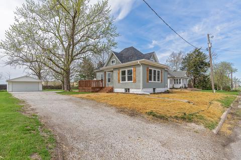 113 E Gridley Rd, Gridley, IL 61744 photo 3