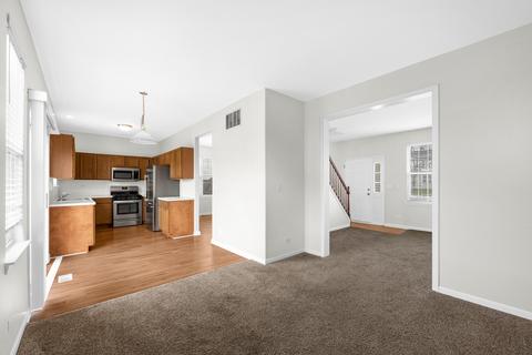 28809 Bakers Dr, Lakemoor, IL 60051 photo 3