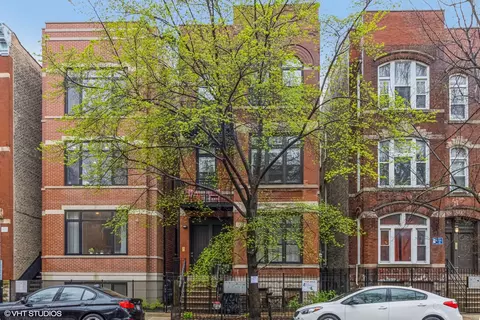 1735 W Erie St #1S, Chicago, IL 60622