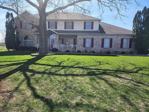 1903 N Towanda Ave, Normal, IL 61761 photo 1
