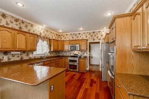 1903 N Towanda Ave, Normal, IL 61761 photo 14