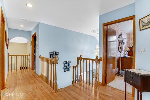 2335 E Church St, Des Plaines, IL 60016 photo 27