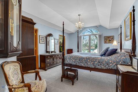 2335 E Church St, Des Plaines, IL 60016 photo 19