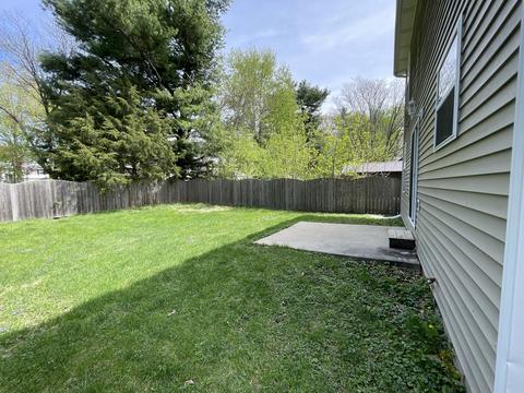 94 E Poplar St, Normal, IL 61761 photo 18