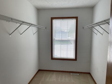 94 E Poplar St, Normal, IL 61761 photo 9