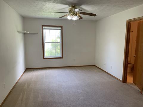 94 E Poplar St, Normal, IL 61761 photo 8