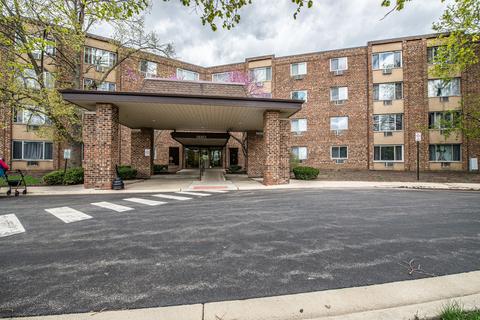 1880 Bonnie Ln #206, Hoffman Estates, IL 60169