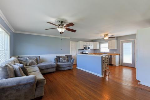 7707 W 79th Pl, Bridgeview, IL 60455 photo 3