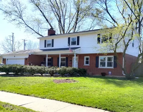 432 Tupelo Ave, Naperville, IL 60540
