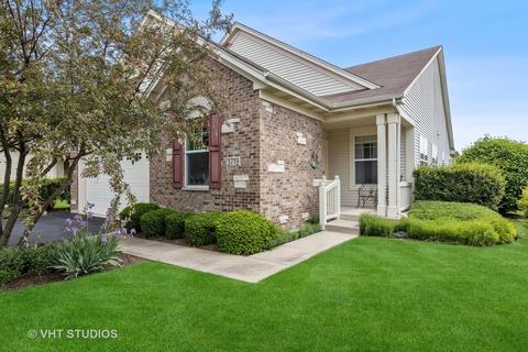 3719 Idlewild Ln, Naperville, IL 60564