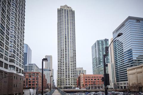440 N Wabash Ave #4502, Chicago, IL 60611