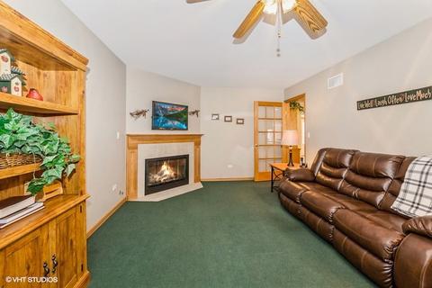 4 Billy Casper Ln, Midlothian, IL 60445 photo 10