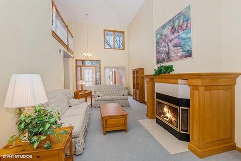 4 Billy Casper Ln, Midlothian, IL 60445 photo 2