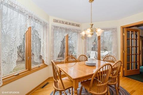 4 Billy Casper Ln, Midlothian, IL 60445 photo 8