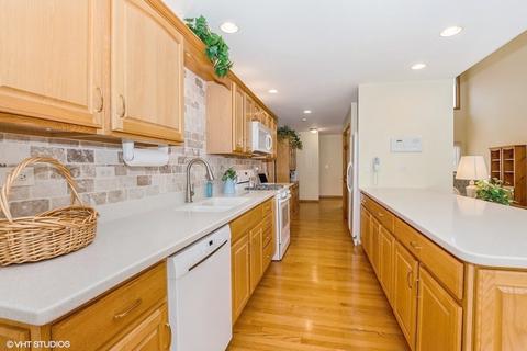 4 Billy Casper Ln, Midlothian, IL 60445 photo 6