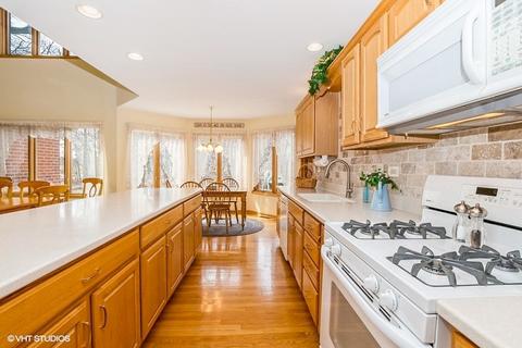 4 Billy Casper Ln, Midlothian, IL 60445 photo 7