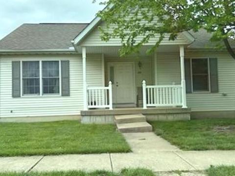 914 Perry Ln, Normal, IL 61761 photo 1