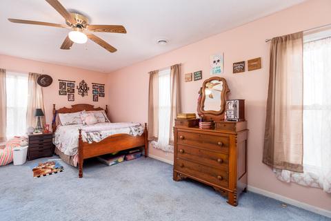 511 N Salisbury, Davis, IL 61019 photo 17