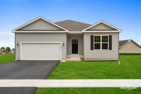 541 S Hampstead St, Cortland, IL 60112