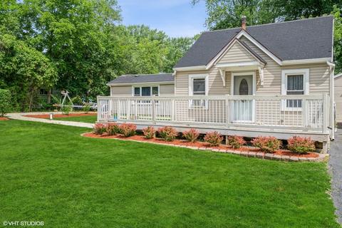 25026 W Petite Ave, Antioch, IL 60002