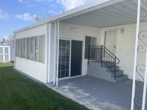 4928 Laquinta Dr, Monee, IL 60449 photo 2