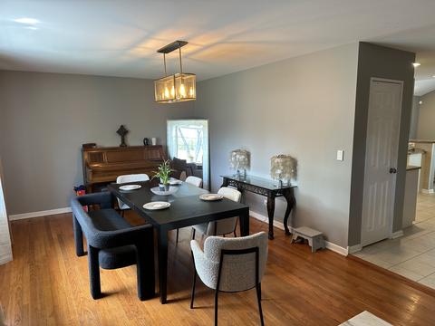 554 E Park Ave, Elmhurst, IL 60126 photo 4