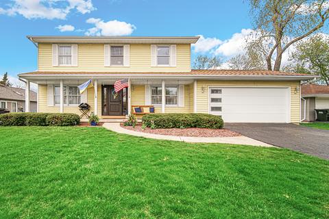 406 W Woodworth Pl, Roselle, IL 60172