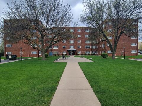 222 Madison St #303, Joliet, IL 60435