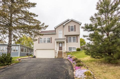 909 Sheridan Dr, Wauconda, IL 60084