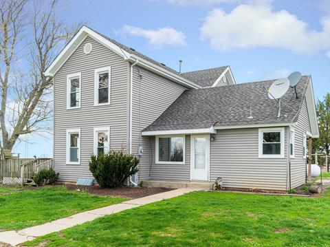 327 Il Route 64 Hwy, Malta, IL 60150