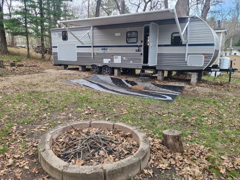 10106 Woodhaven, Sublette, IL 61367