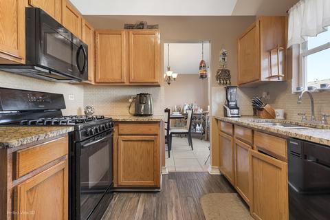 1206 Brookfield Dr, Plainfield, IL 60586 photo 5
