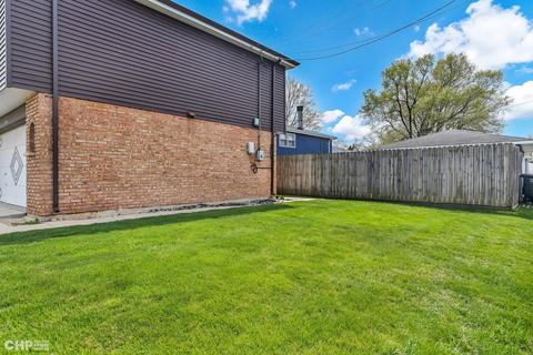 17804 Lorenz Ave, Lansing, IL 60438 photo 4