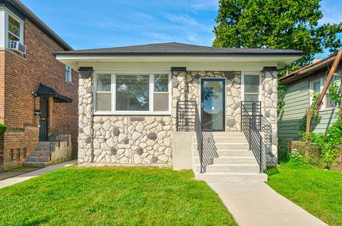 8108 S Jeffery Blvd, Chicago, IL 60617