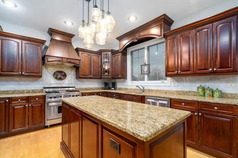 16148 W Red Cloud Dr, Lockport, IL 60441 photo 2