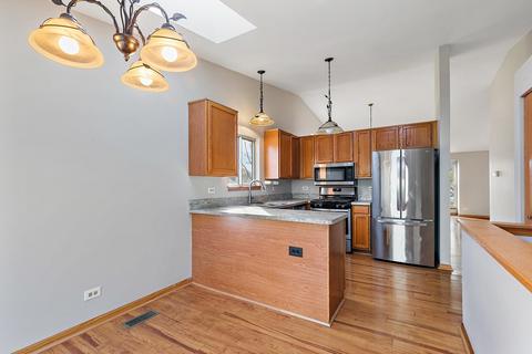 134 Dickens Trl, Elgin, IL 60120 photo 6