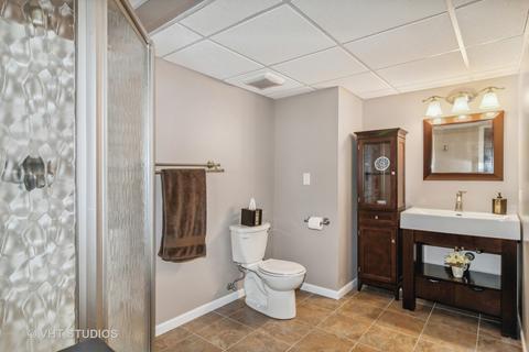 1069 Chadwick Ct, Aurora, IL 60502 photo 24