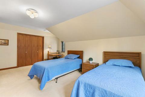260 Bartram Rd, Riverside, IL 60546 photo 20
