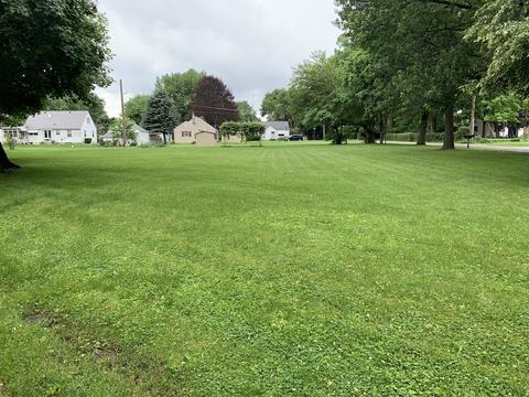 0 Merrill St, Sterling, IL 61081