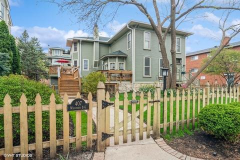 407 Wisconsin Ave #B, Oak Park, IL 60302