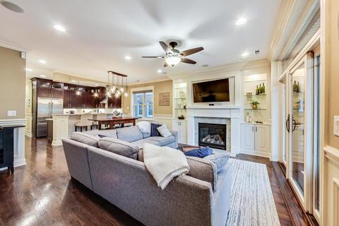 735 W Brompton Ave #2W, Chicago, IL 60657 photo 4