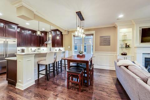735 W Brompton Ave #2W, Chicago, IL 60657 photo 8