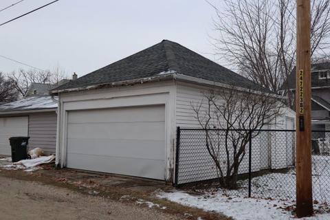 808 E 3rd St, Sterling, IL 61081 photo 13