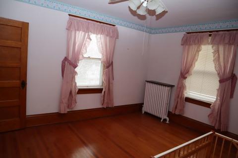 808 E 3rd St, Sterling, IL 61081 photo 10