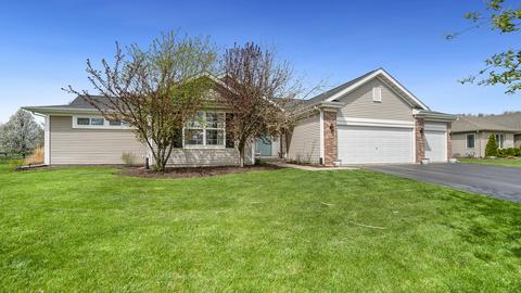 12510 Battery Park Dr, Loves Park, IL 61111
