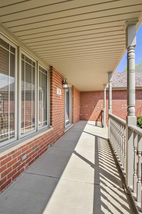 281 Maple St, Beecher, IL 60401 photo 3