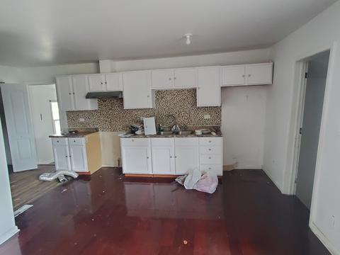 222 Willow Rd, Lakemoor, IL 60051 photo 7
